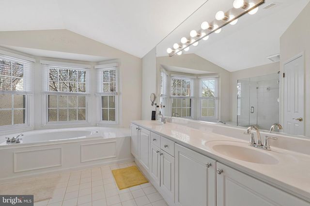 20639 CUTWATER PL, Sterling, VA 20165