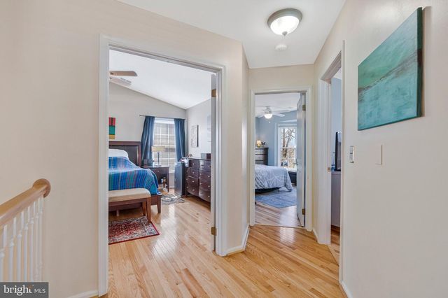 20639 CUTWATER PL, Sterling, VA 20165