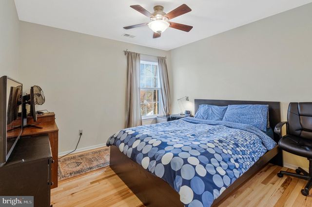 20639 CUTWATER PL, Sterling, VA 20165