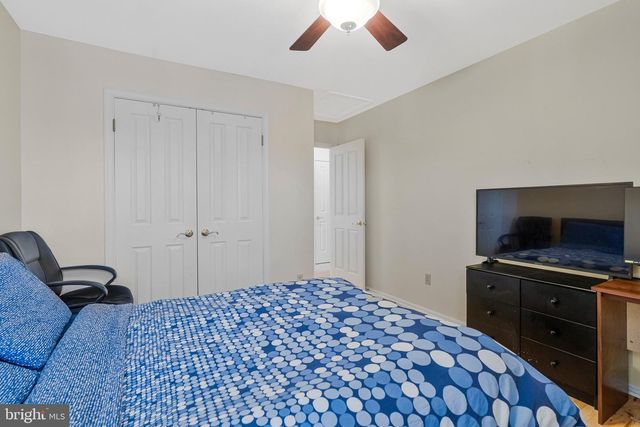 20639 CUTWATER PL, Sterling, VA 20165