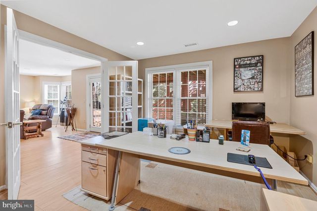 20639 CUTWATER PL, Sterling, VA 20165