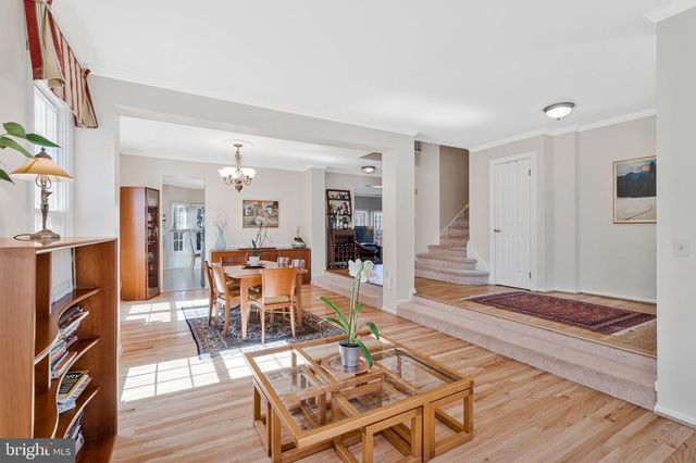 20639 CUTWATER PL, Sterling, VA 20165