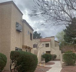 2985 Juniper Hills Boulevard 203, Las Vegas, NV 89142