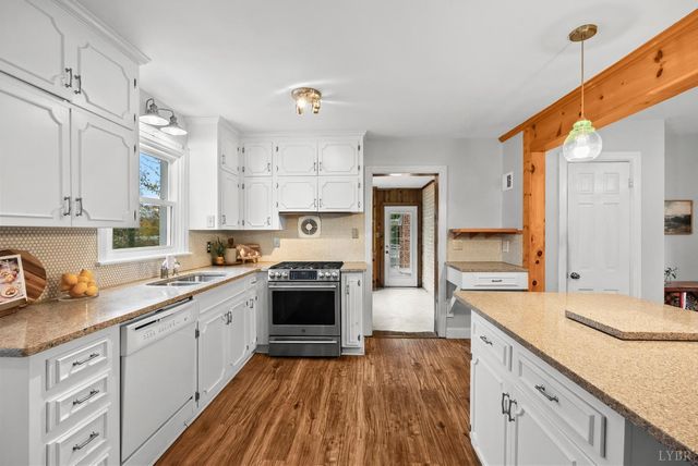 3824 Cambria, Lynchburg, VA 24501