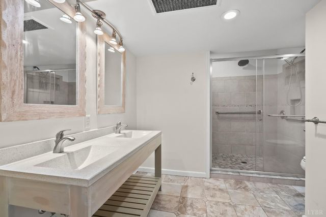 3824 Cambria, Lynchburg, VA 24501