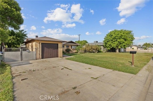 4312 W Dorothea Avenue, Visalia, CA 93277