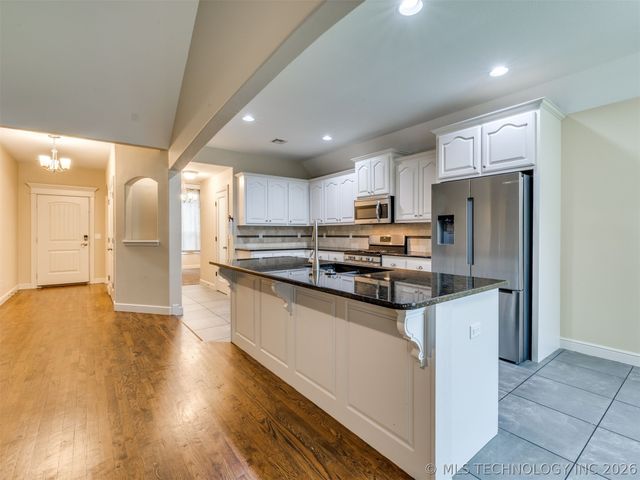 18434 E 50th Place S, Tulsa, OK 74134