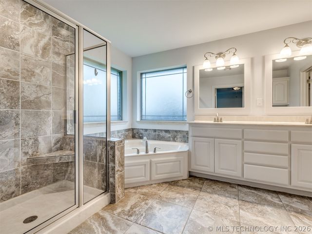 18434 E 50th Place S, Tulsa, OK 74134