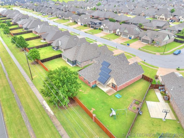 18434 E 50th Place S, Tulsa, OK 74134