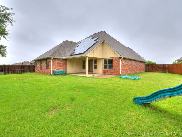 18434 E 50th Place S, Tulsa, OK 74134