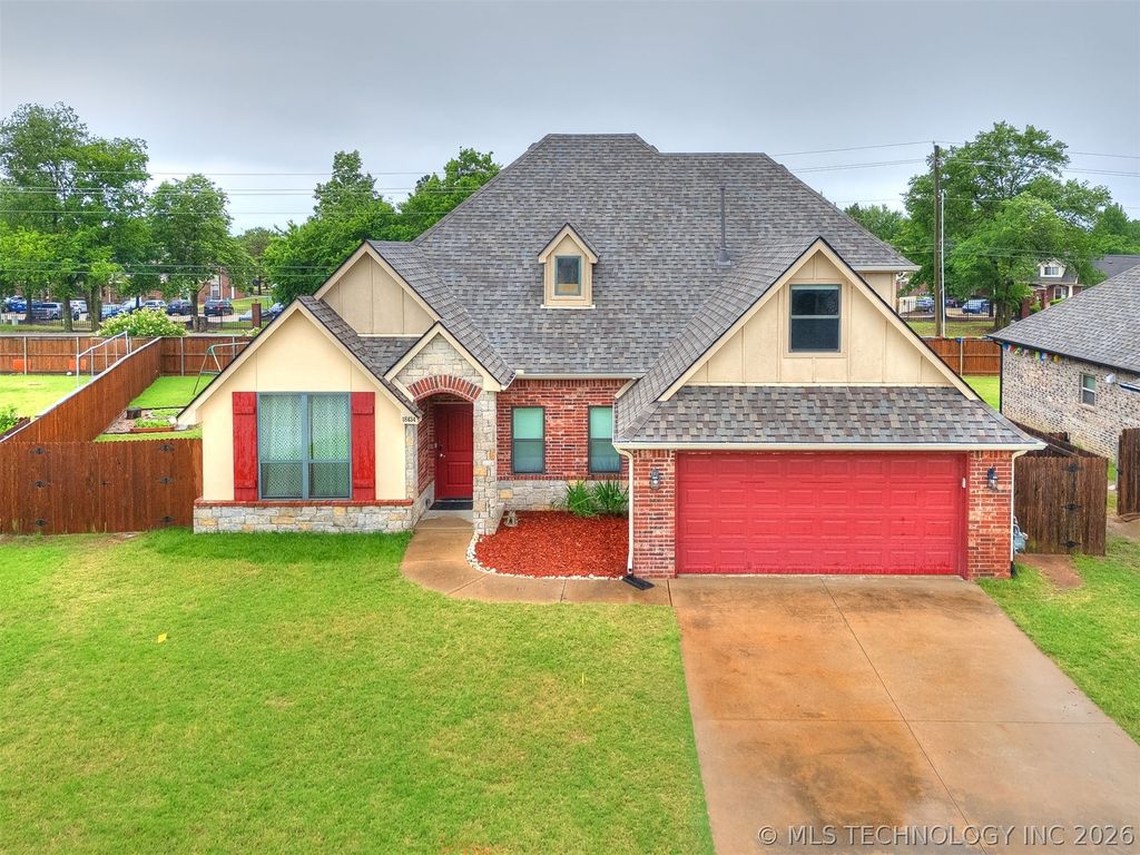 18434 E 50th Place S, Tulsa, OK 74134