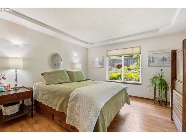 4619 Se POWELL BUTTE Pkwy, Portland, OR 97236