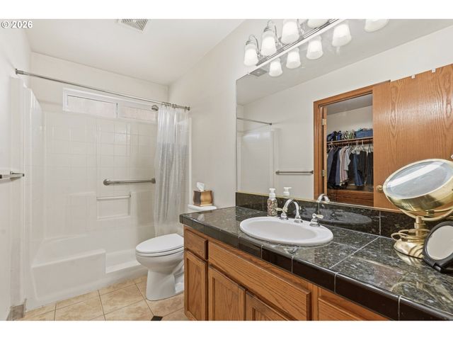4619 Se POWELL BUTTE Pkwy, Portland, OR 97236