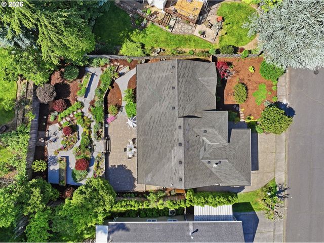 4619 Se POWELL BUTTE Pkwy, Portland, OR 97236