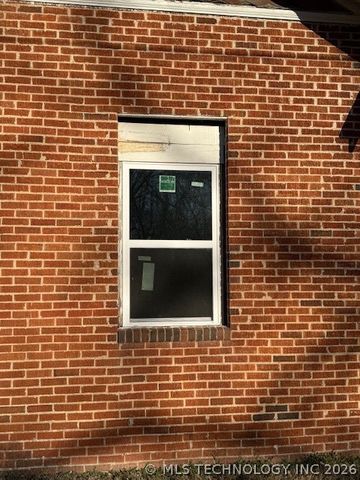 806 E Smith Street, Okmulgee, OK 74447