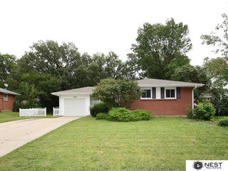4040 S 37th Street, Lincoln, NE 68506