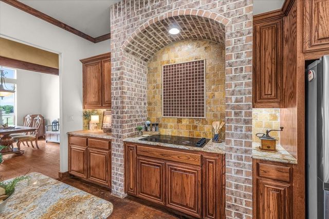 1145 Veal Station Road, Weatherford, TX 76085