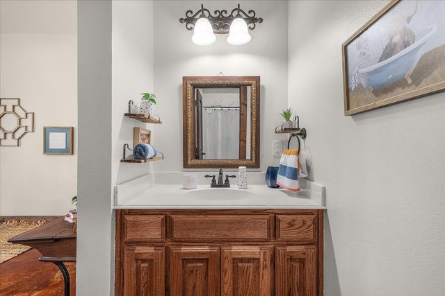 1145 Veal Station Road, Weatherford, TX 76085