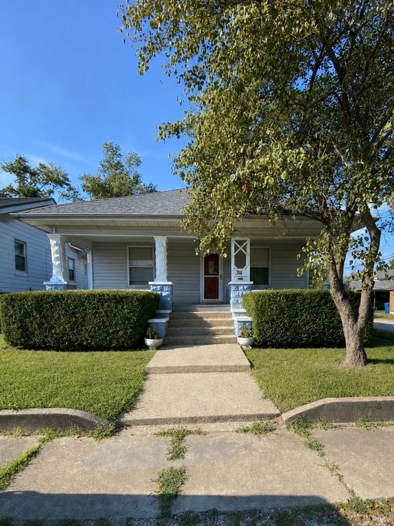 Image 1 of property listing at 314 E 8th Street, Centralia, IL 62801