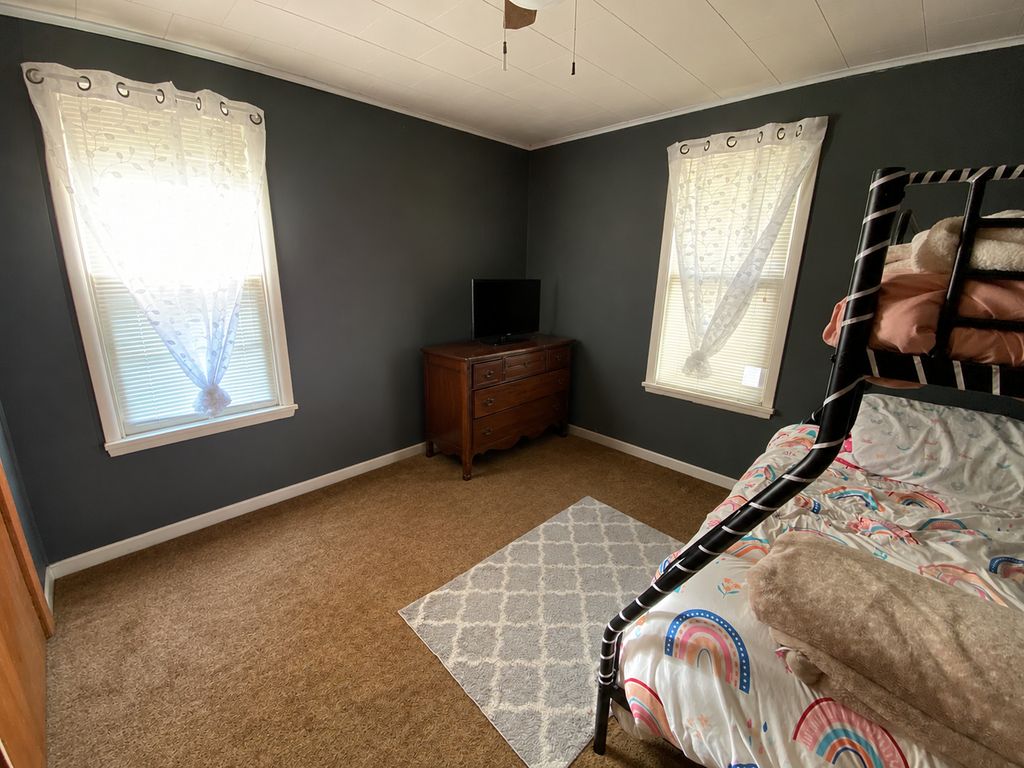 Image 9 of property listing at 314 E 8th Street, Centralia, IL 62801
