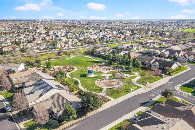 7908 Dearne Way, Elk Grove, CA 95757