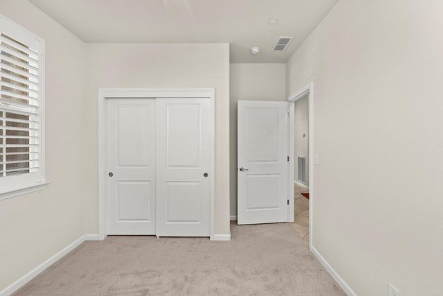 7908 Dearne Way, Elk Grove, CA 95757