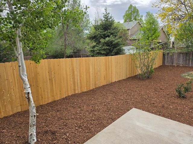 526 Suntrail Dr, Loveland, CO 80538