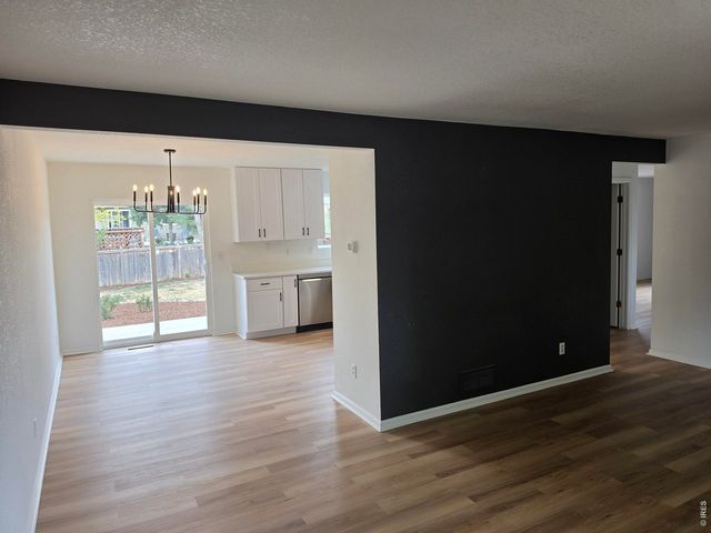 526 Suntrail Dr, Loveland, CO 80538