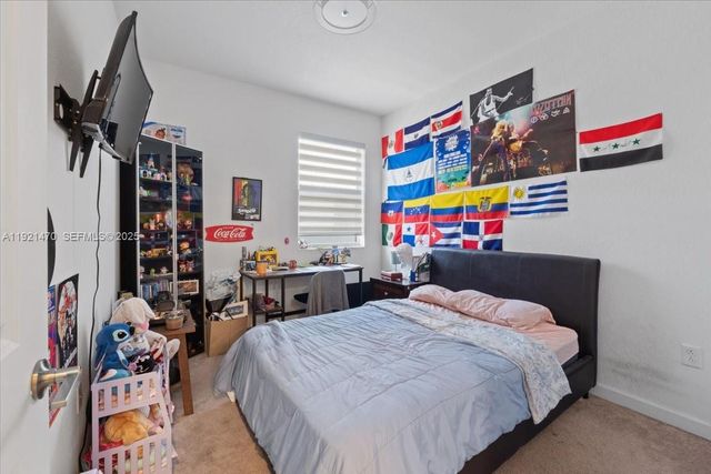 2641 SE SE 12th st, Homestead, FL 33035