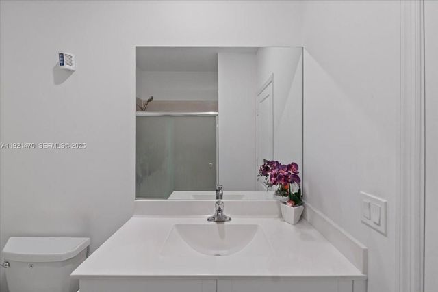 2641 SE SE 12th st, Homestead, FL 33035