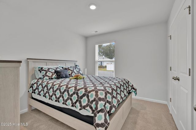 90 Eagle Creek Drive NE, Bolivia, NC 28422