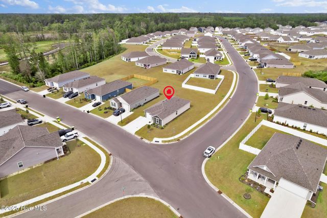 90 Eagle Creek Drive NE, Bolivia, NC 28422