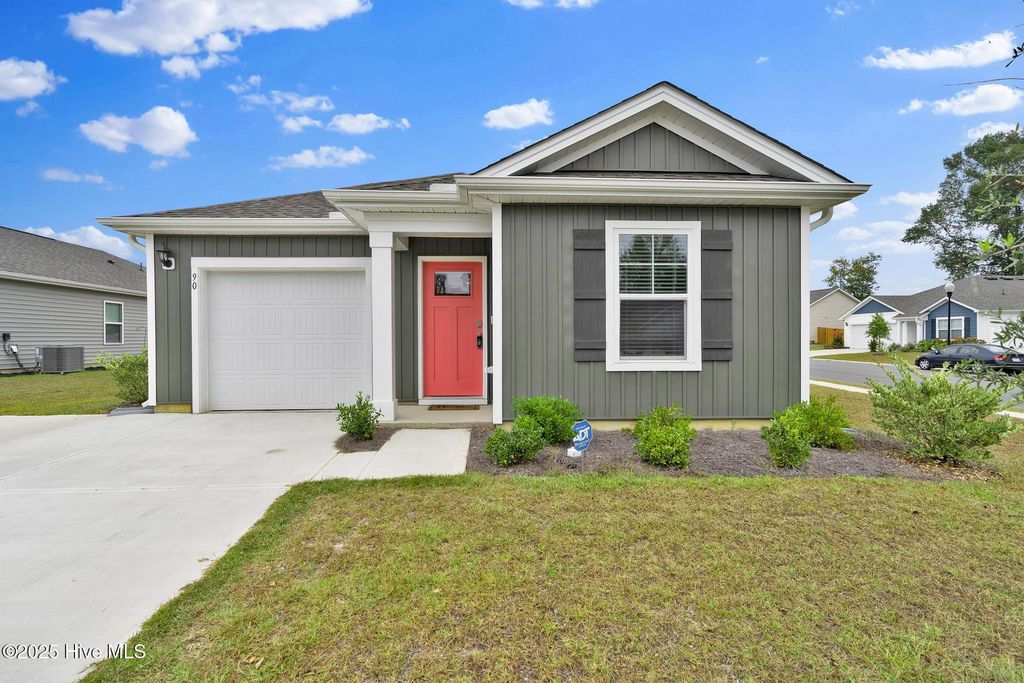 90 Eagle Creek Drive NE, Bolivia, NC 28422