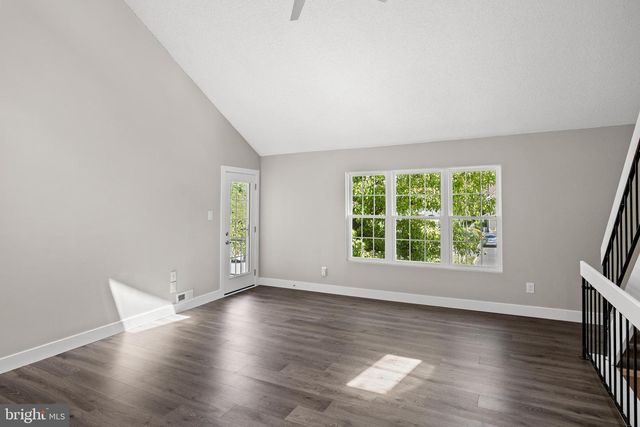 3202-B RAMSBURY CT, Mount Laurel, NJ 08054