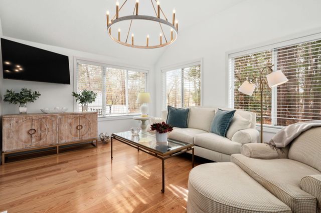 2 Pacific Avenue, Mashpee, MA 02649