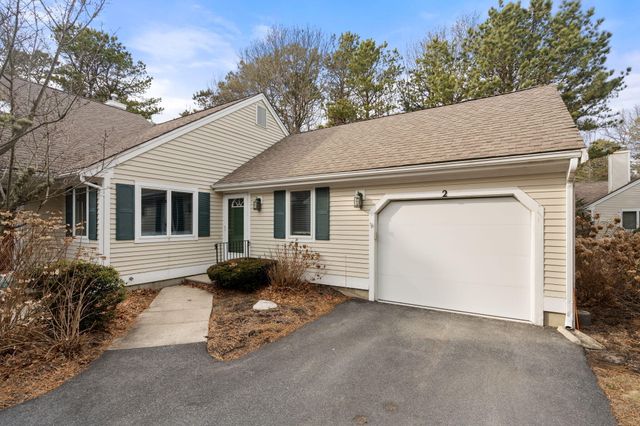 2 Pacific Avenue, Mashpee, MA 02649