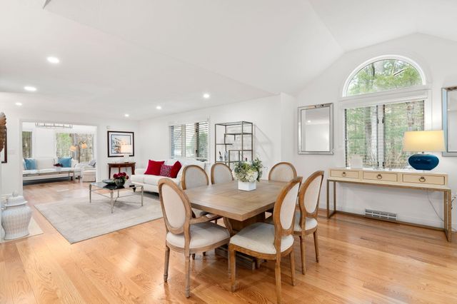 2 Pacific Avenue, Mashpee, MA 02649