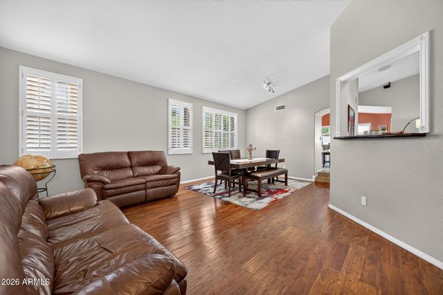 4624 E MARILYN Road, Phoenix, AZ 85032