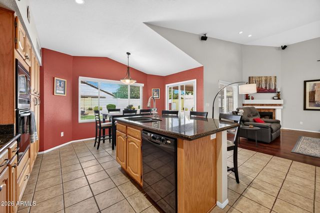 4624 E MARILYN Road, Phoenix, AZ 85032