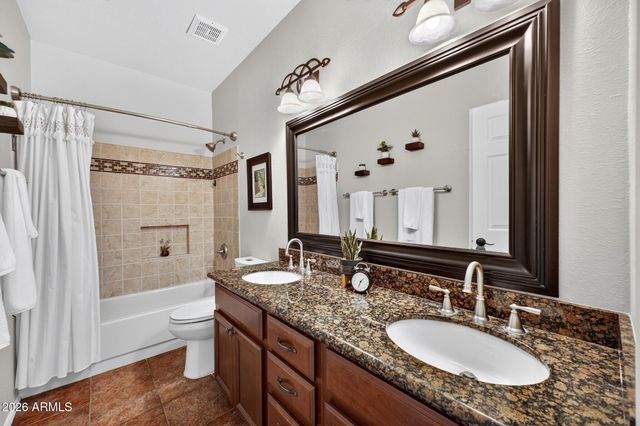 4624 E MARILYN Road, Phoenix, AZ 85032