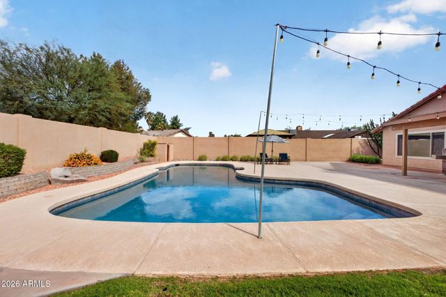 4624 E MARILYN Road, Phoenix, AZ 85032