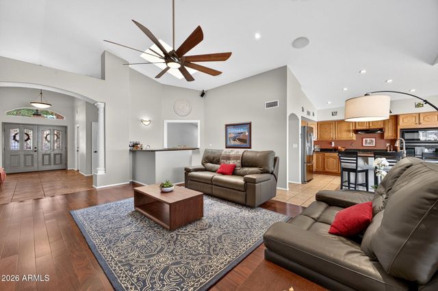 4624 E MARILYN Road, Phoenix, AZ 85032