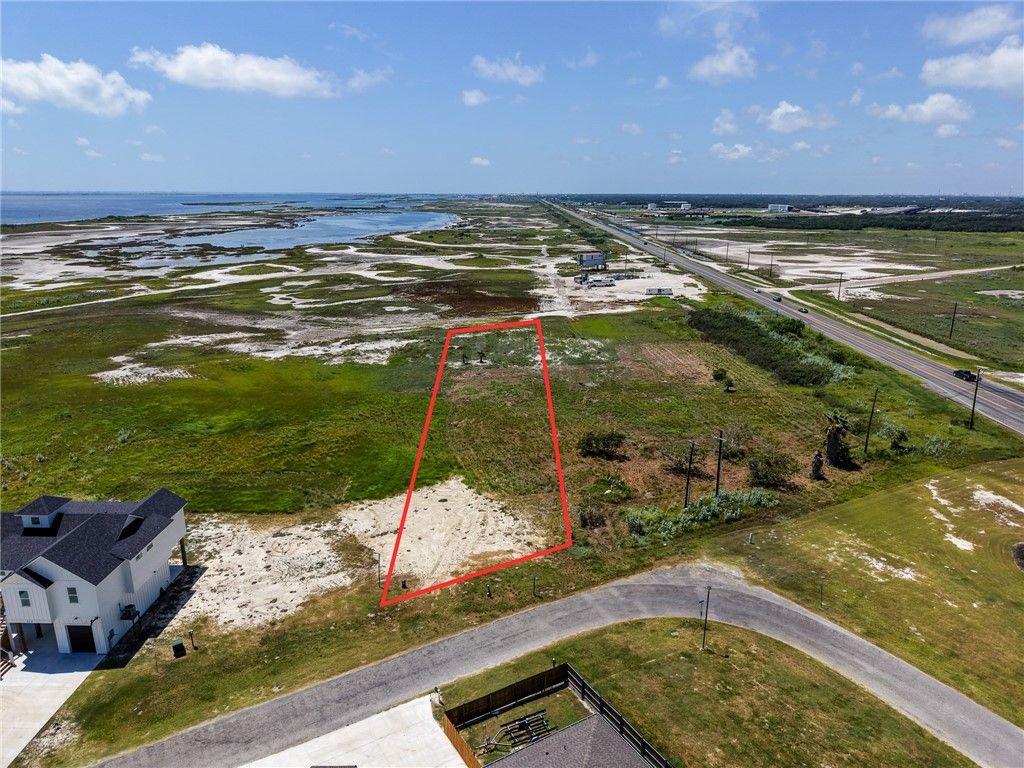 101 Port Saint Claire, Aransas Pass, TX 78336 — exterior
