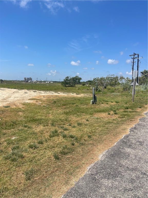 101 Port Saint Claire, Aransas Pass, TX 78336 — photo 5