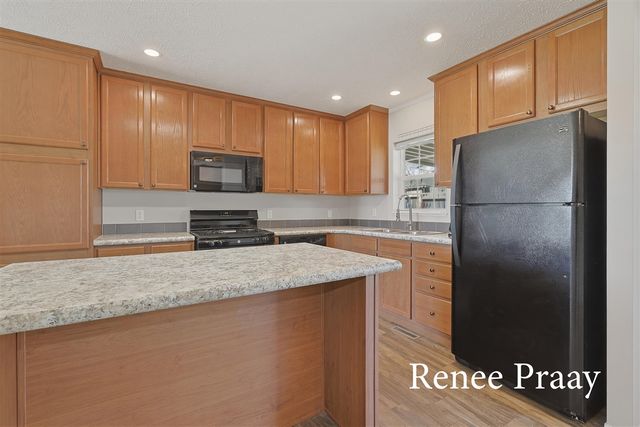 13241 Wabasis, Cedar Springs, MI 49319