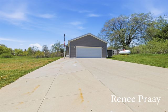 13241 Wabasis, Cedar Springs, MI 49319