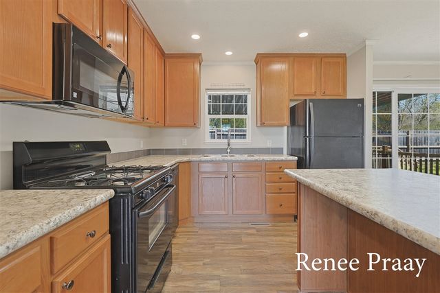 13241 Wabasis, Cedar Springs, MI 49319
