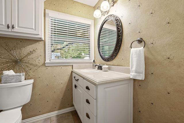 623 Westwood Drive, Sherman, TX 75092