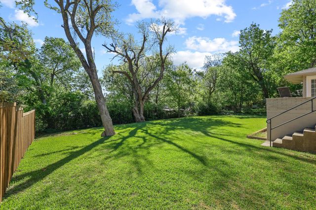 623 Westwood Drive, Sherman, TX 75092