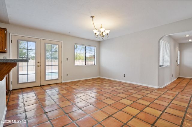 2520 W Prato Way, Tucson, AZ 85741